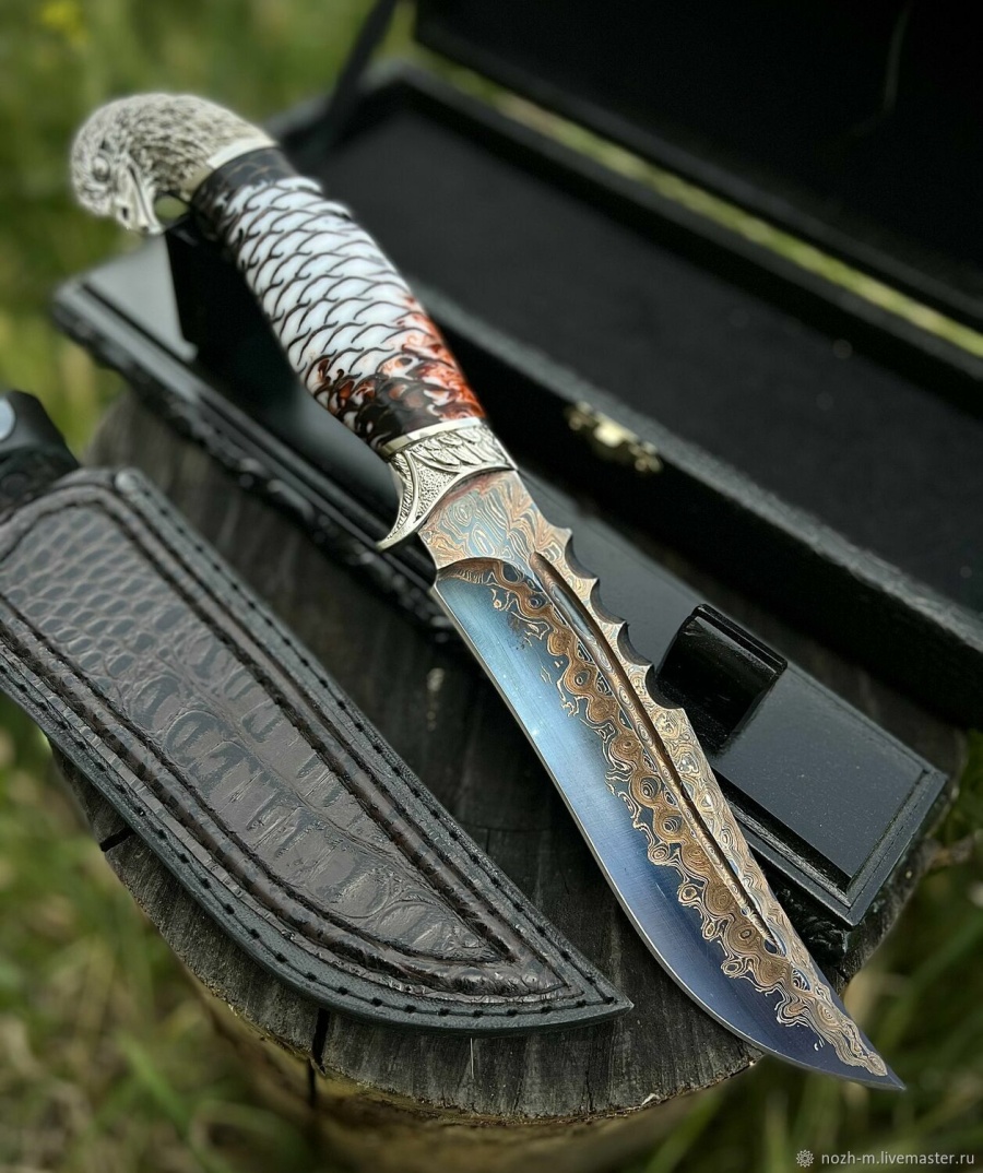 Авторский нож «Орел» (черный, никелированная дамасская сталь с оксидированием)
