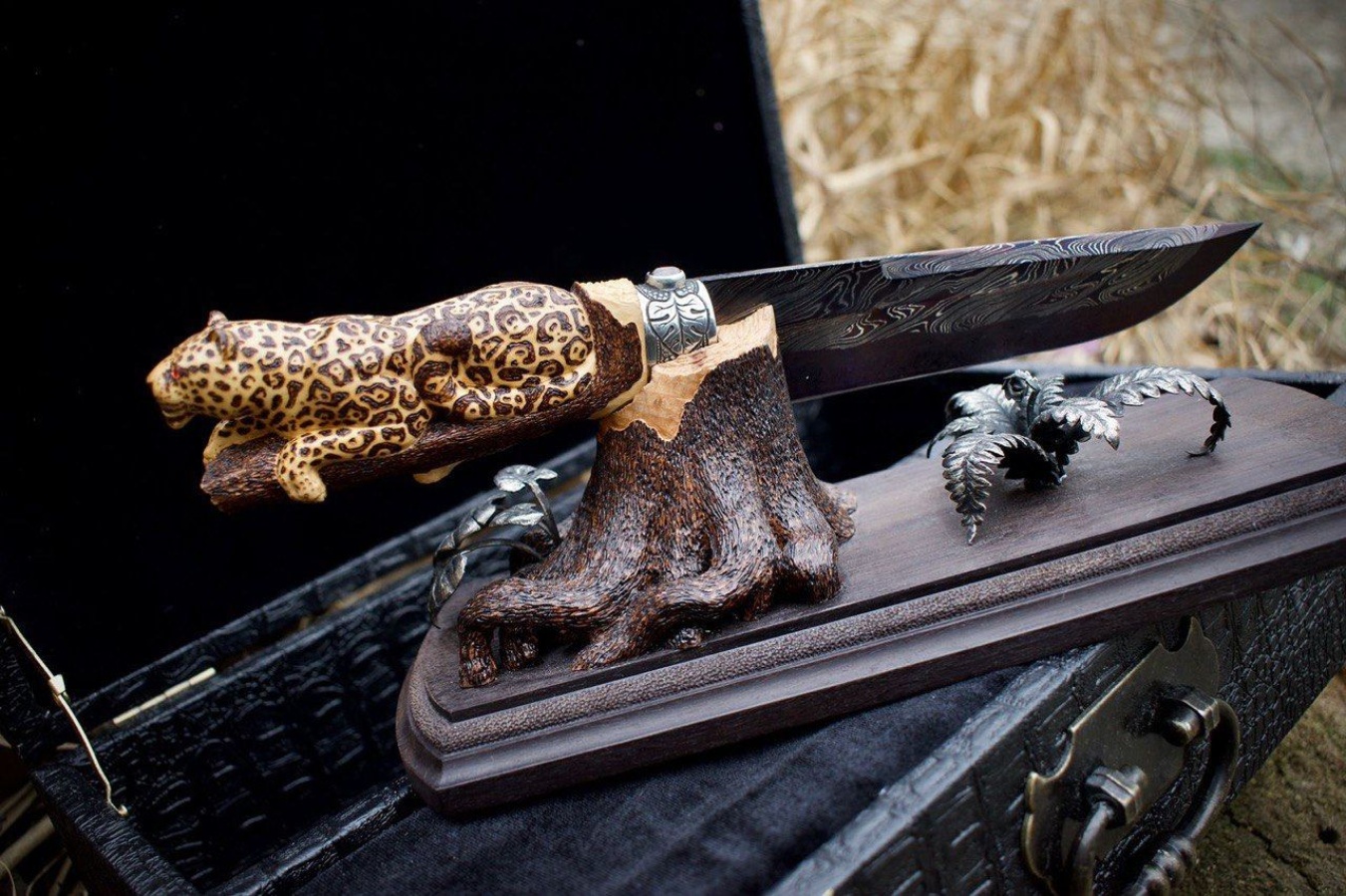 Авторский нож «Леопард» (черный)