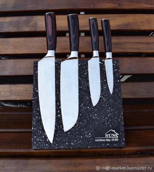 Набор кухонных ножей 