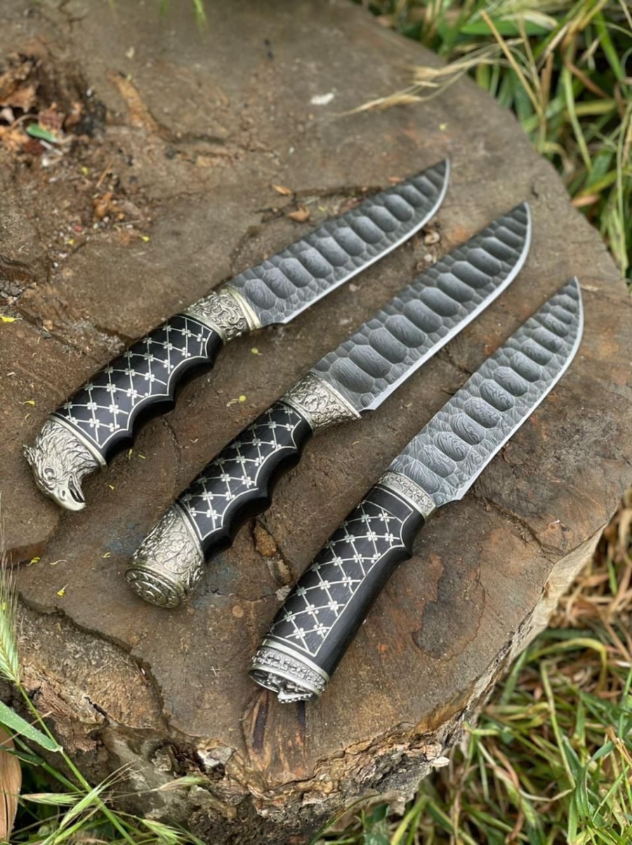 Авторский нож «Каменный» (серебристый, дамасская сталь )