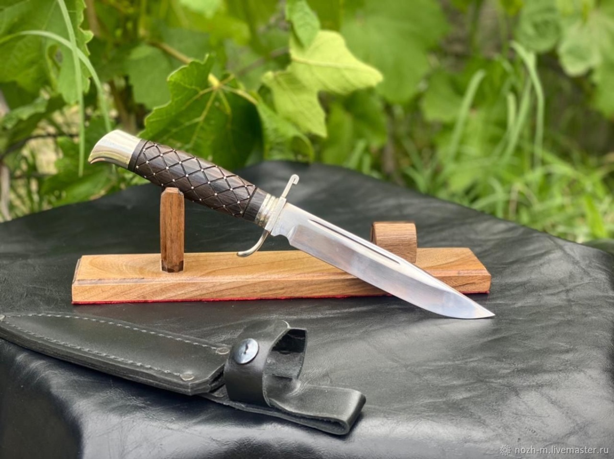 Авторский нож «финка» (х12мф)