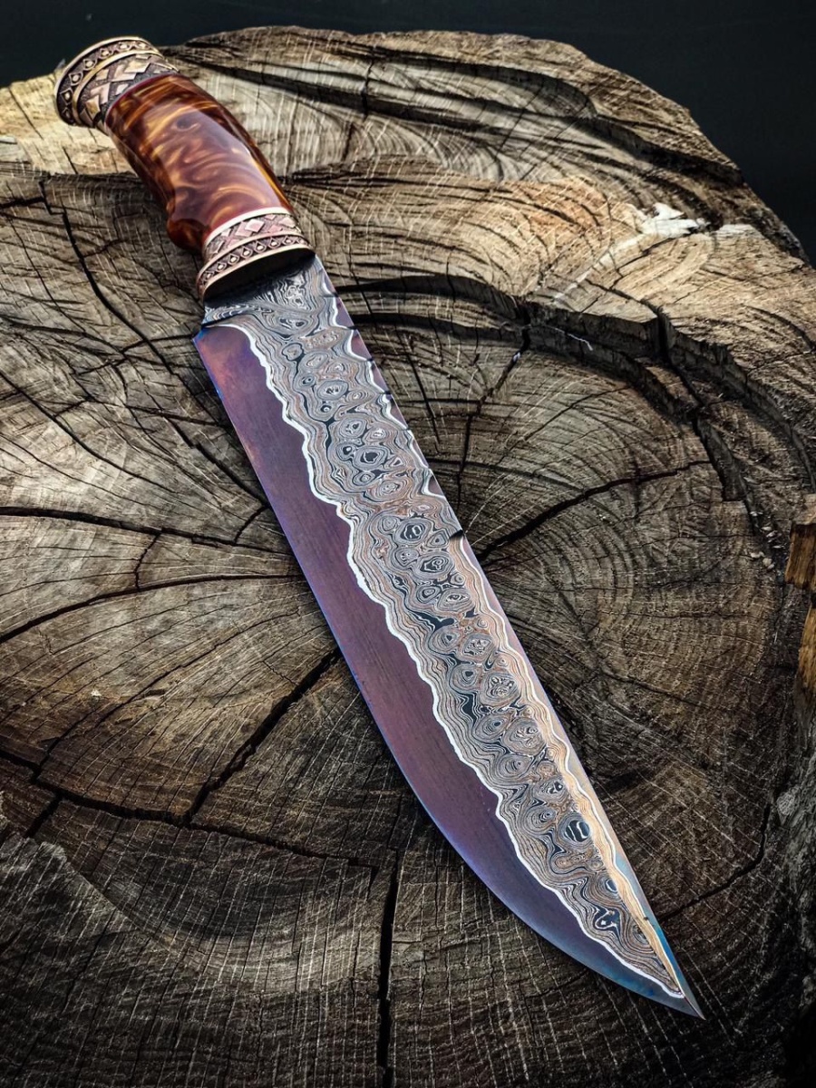 Авторский нож «Лава» (дамаск)