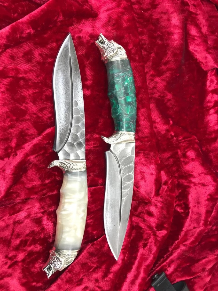 Авторский нож «Каменный Волк» (дамаск)