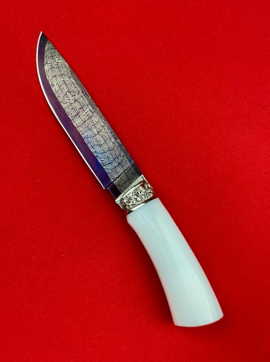 Авторский нож «Жемчужина» (дамаск)