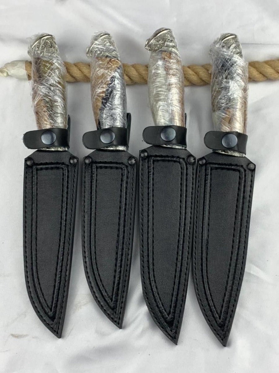 Авторский нож «Горец» (черный, никелированный дамаск)