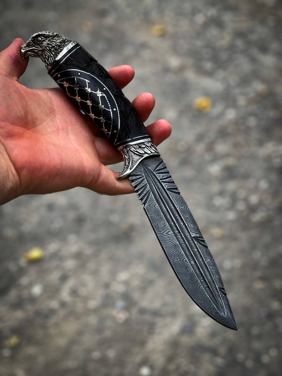 Авторский нож «Перо» (черный, дамаск)