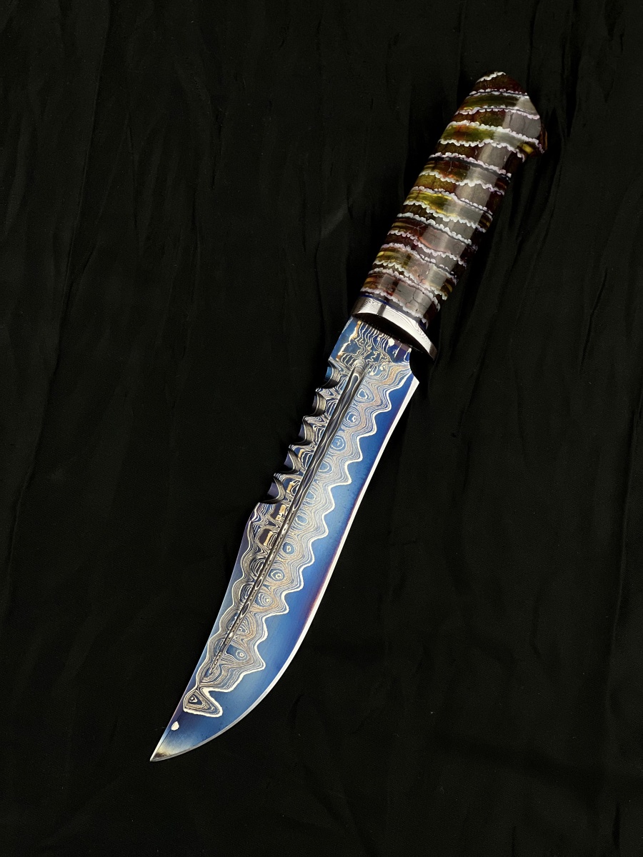 Авторский нож «Хищник» (дамаск)