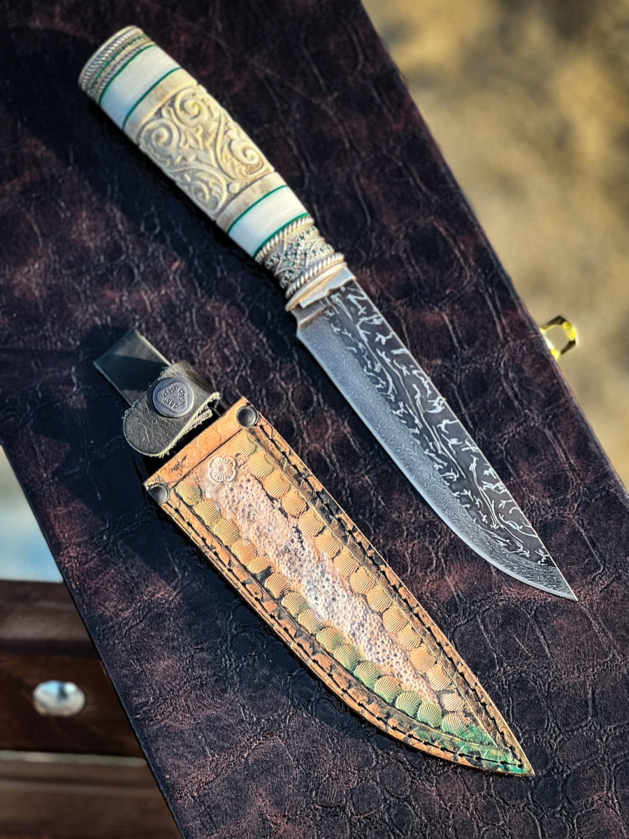 Авторский нож «Кортик» (дамаск)