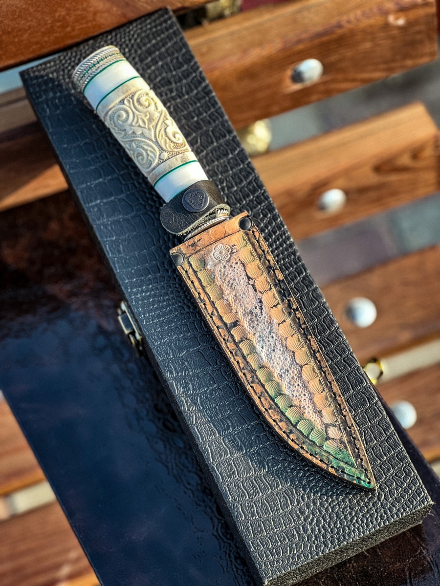 Авторский нож «Кортик» (дамаск)